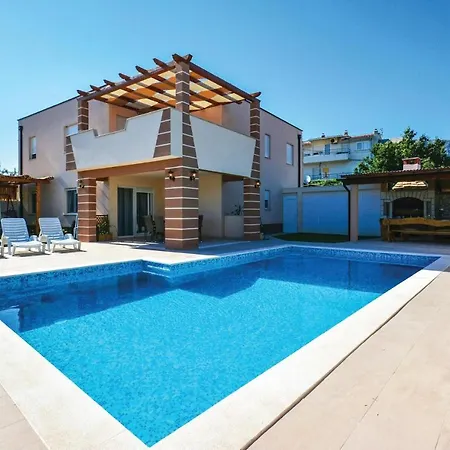 3 Bedroom In Solin شقة سبليت